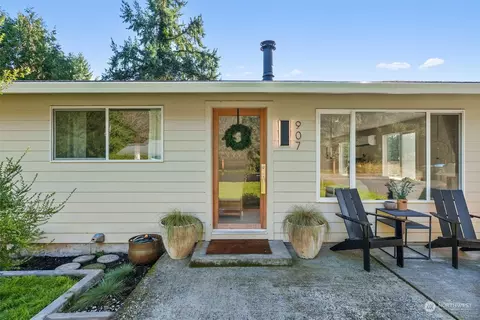 907 Byham Rd, Winlock, WA 98596 photo 5