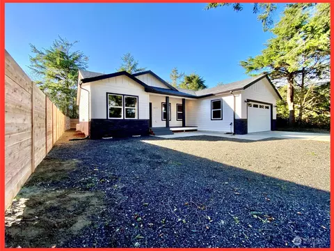 427 Orion Ave SW, Ocean Shores, WA 98569