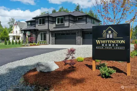 7605 120th St E, Puyallup, WA 98373