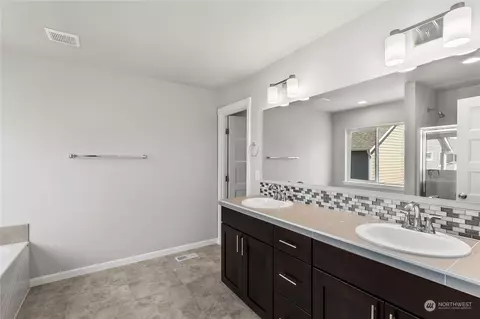 16711 8th Ave E #100, Spanaway, WA 98387 photo 17