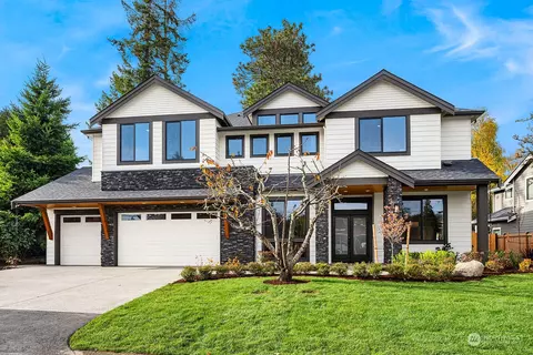 5249 117th Ave SE, Bellevue, WA 98006