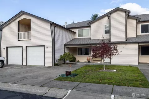 720 Cascade Palms Ct #720, Sedro Woolley, WA 98284