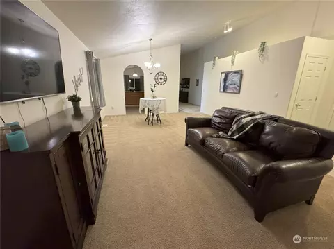 5411 209th St E, Spanaway, WA 98387 photo 6