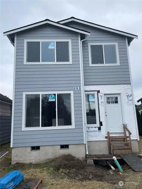 616 Puget St #B, Sedro Woolley, WA 98284