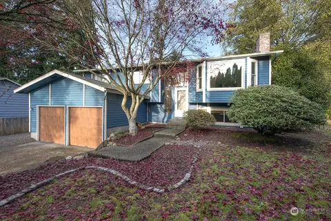 14721 Ash Way, Lynnwood, WA 98087
