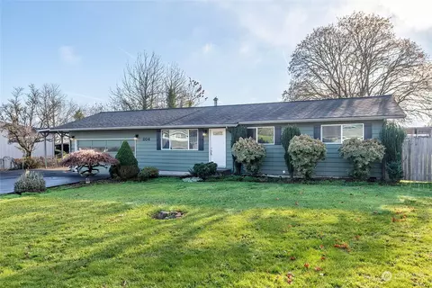 204 Sandwood Crest Dr, Castle Rock, WA 98611