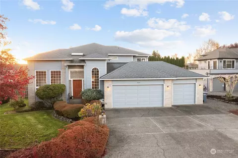 3614 197th Avenue Ct E, Lake Tapps, WA 98391