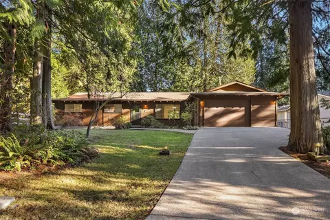 16818 199th Pl NE, Woodinville, WA 98077