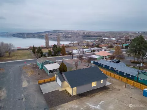 24 Cherry St S, Soap Lake, WA 98851