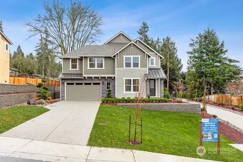 11333 SE 88th St #1, Newcastle, WA 98056