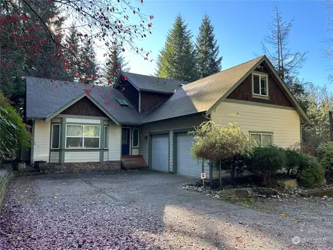 18835 SE Petrovitsky Rd, Renton, WA 98058