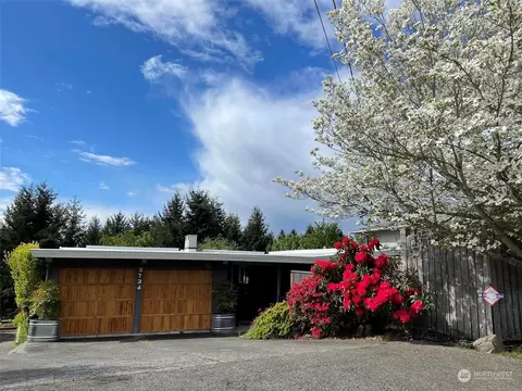 3734 N Frace Ave, Tacoma, WA 98407