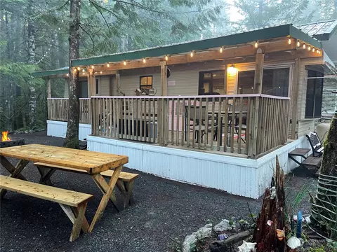 18 Drial Loop, Deming, WA 98244 photo 9