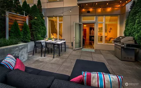 1760 NW 56th St #105, Seattle, WA 98107