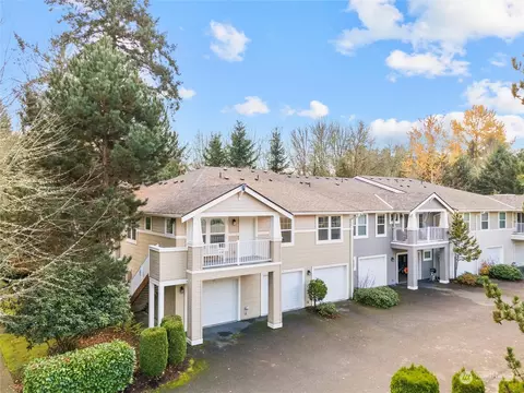 1647 Kennedy Pl #H1, Dupont, WA 98327