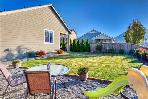 126 Grennan Ln N, Enumclaw, WA 98022 photo 18