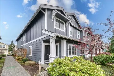 6041 Illinois Ln SE #B, Lacey, WA 98513