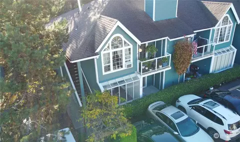 16419 Spruce Way #A5, Lynnwood, WA 98037