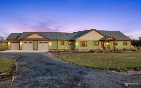 630 Klocke Rd, Ellensburg, WA 98926