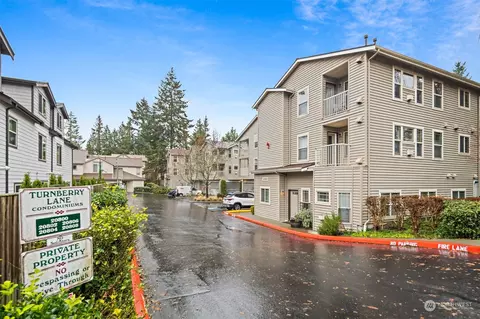 20802 72nd Ave W #201, Edmonds, WA 98026