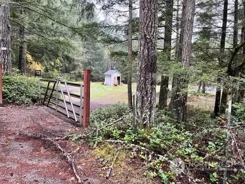 4712 SW Diesel Way, Port Orchard, WA 98367