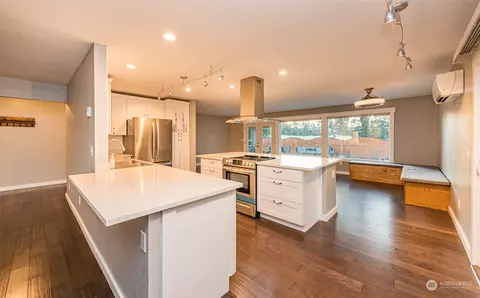 Kitchen - 146 Sunset Pl, Sequim, WA 98382 photo 1 of 6
