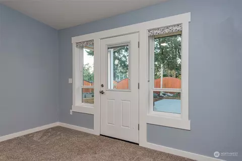 Entry Way - 146 Sunset Pl, Sequim, WA 98382 photo 4 of 5