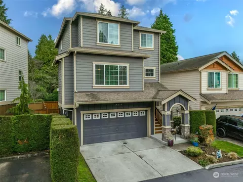 16274 2nd Pl S #3, Burien, WA 98148