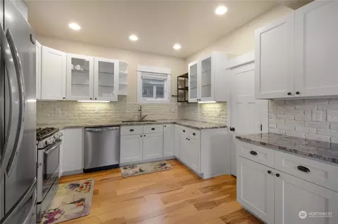 2422 Maple St, Everett, WA 98201 photo 7