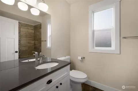 2422 Maple St, Everett, WA 98201 photo 10