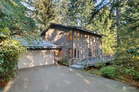 3021 94th Ave E, Edgewood, WA 98371