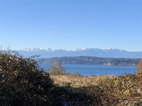 34795 NE Hood Canal Dr, Kingston, WA 98346