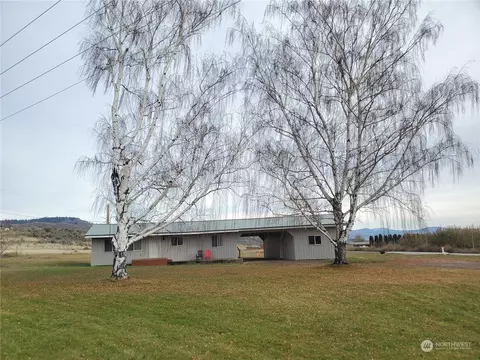 11 A Holmes Rd, Tonasket, WA 98855