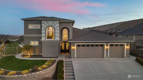 665 Isola Vista Ct, Richland, WA 99352