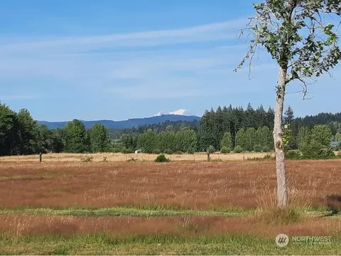 623 N Fork Rd, Chehalis, WA 98532