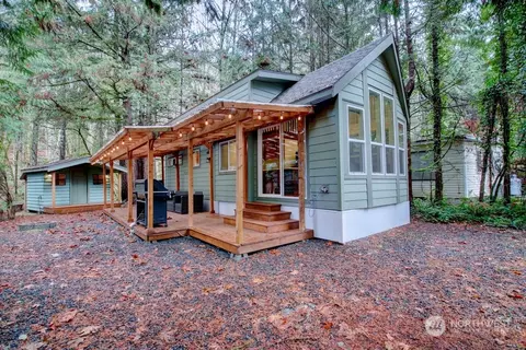 108 5 Big River Blvd W, Deming, WA 98244