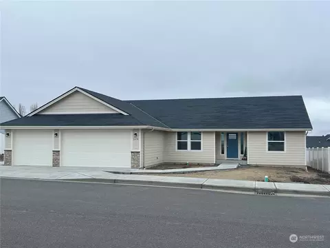 2485 Neighbor Pl NE, East Wenatchee, WA 98802