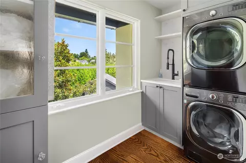 3805 E Pine St, Seattle, WA 98122 photo 24