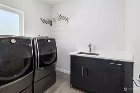 2605 E Ward St, Seattle, WA 98112 photo 33