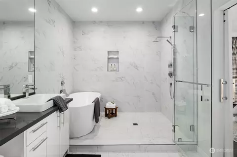 2605 E Ward St, Seattle, WA 98112 photo 27
