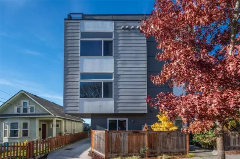 831 29th Ave S #B, Seattle, WA 98144