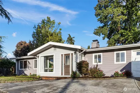 1024 82nd Ave NE, Medina, WA 98039