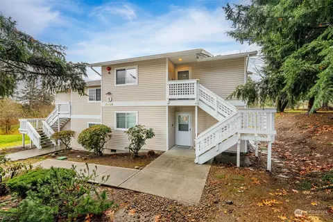 12436 SE 272nd Pl #D-202, Kent, WA 98030