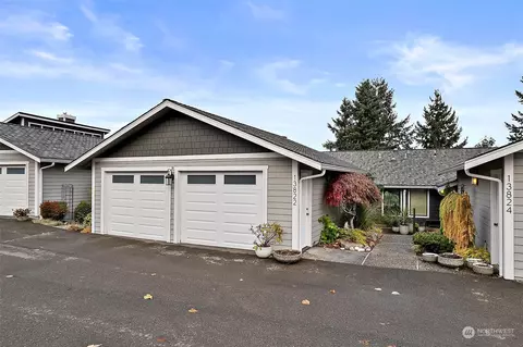 13822 SE 251st St, Kent, WA 98042