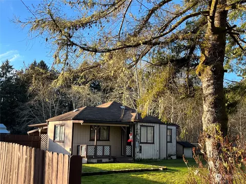 1058 Summers Ln, Grayland, WA 98547