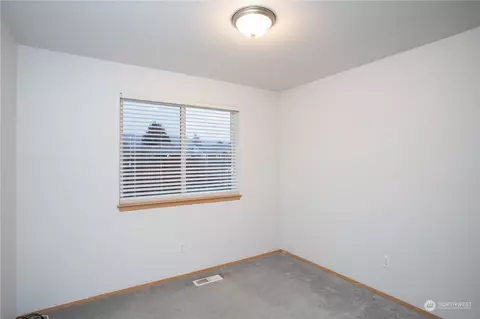 304 Orting Ct NW, Orting, WA 98360 photo 22