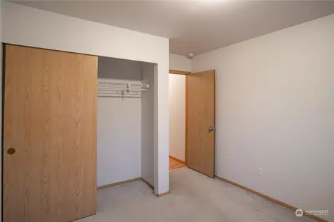 304 Orting Ct NW, Orting, WA 98360 photo 21