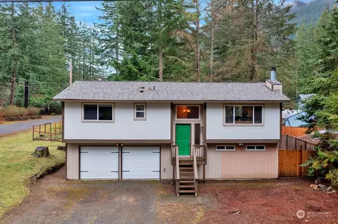 42749 SE 170th Pl, North Bend, WA 98045