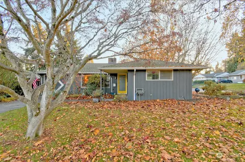 2507 SW Chicago Ct, Seattle, WA 98106