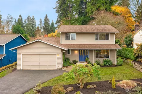 8835 SE 36th St, Mercer Island, WA 98040